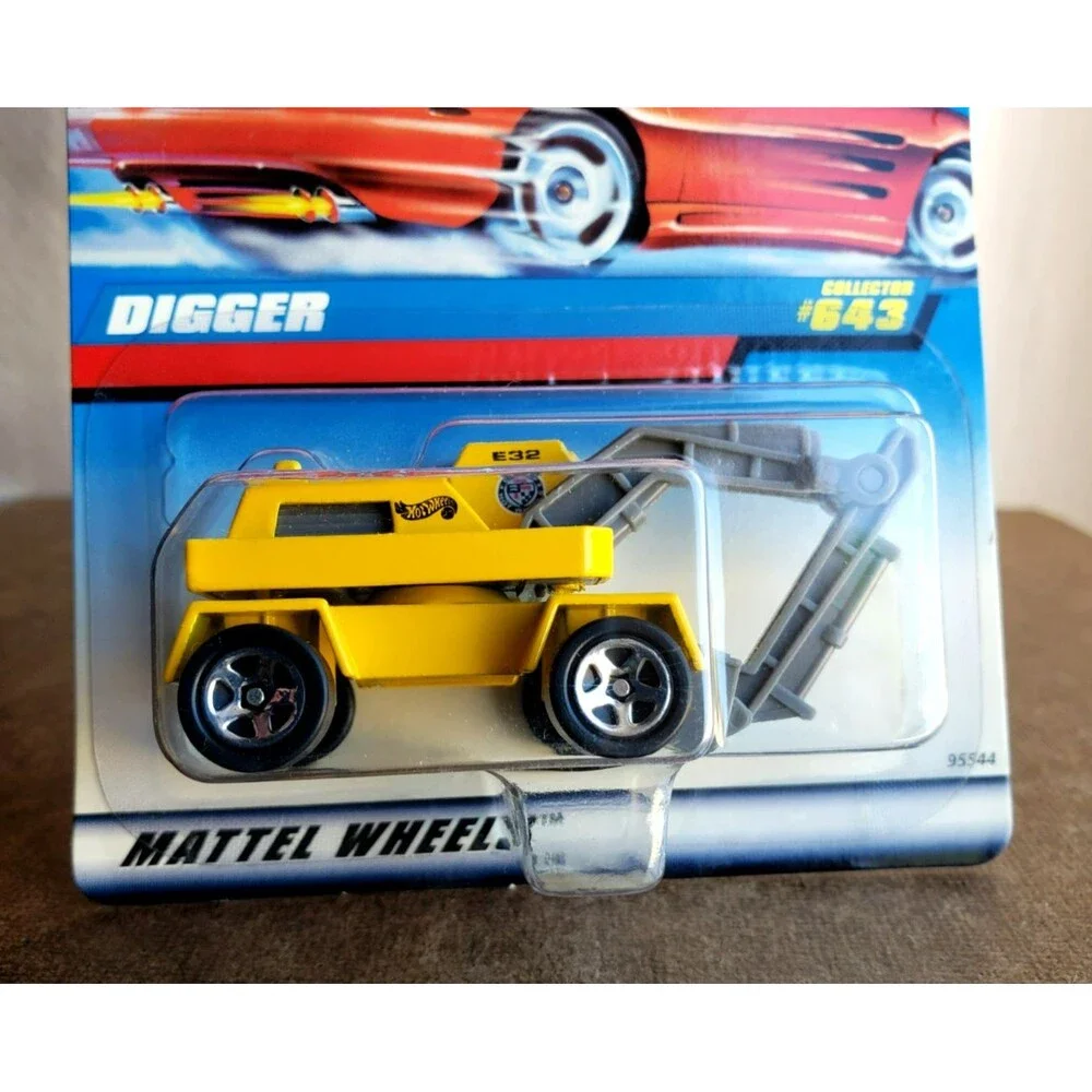 VTG 1998 Hot Wheels DIGGER Yellow #643 MAINLINE SERIES 1:64 Chrome 5 Spoke 95544